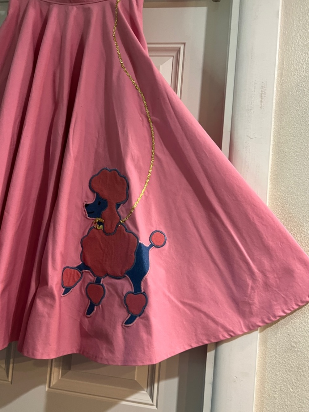 Vintage 1950’s Pink Poodle Skirt/ Stage Production Piece - Picture 3 of 10